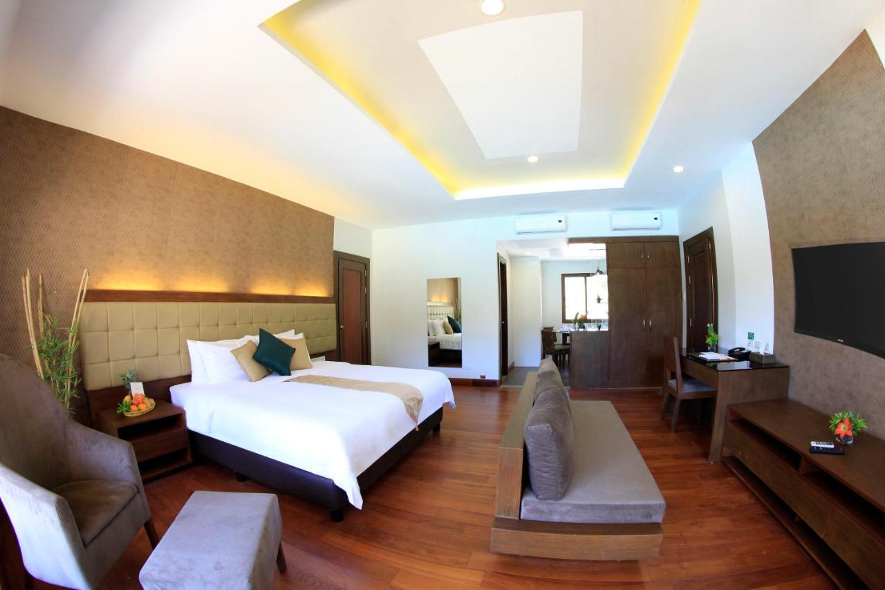 โครอน โซเล การ์เดน รีสอร์ต Hotel โกรอน ภายนอก รูปภาพ