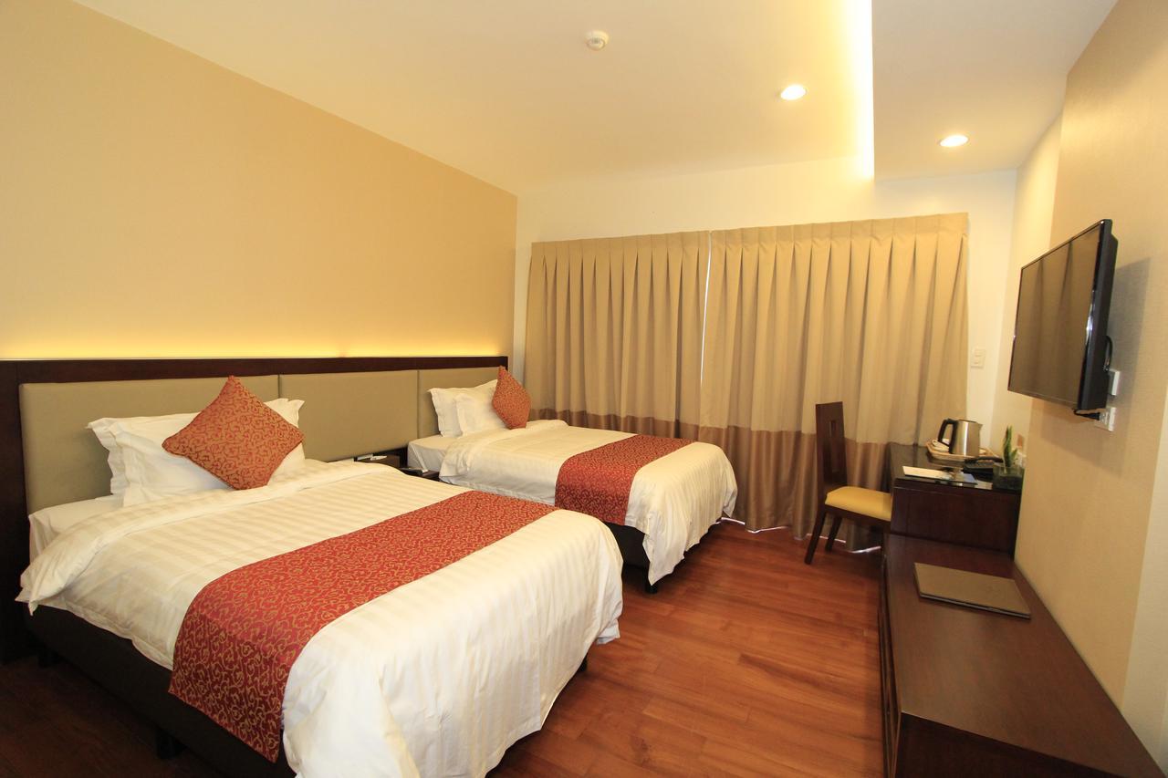 โครอน โซเล การ์เดน รีสอร์ต Hotel โกรอน ภายนอก รูปภาพ